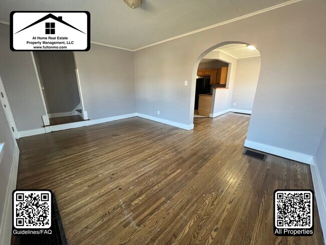 Building Photo - 837 Nichols St