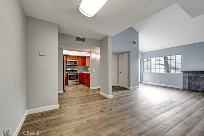 Building Photo - 20155 Keswick St