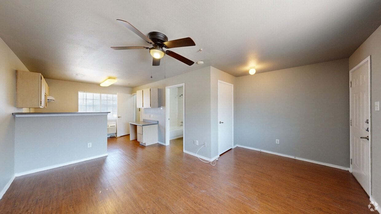 Photo - 2520 W Prairie St (Denton, TX) Apartments