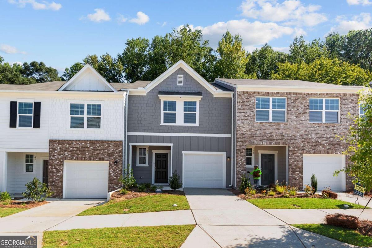 Foto principal - 59 Ingleton Dr