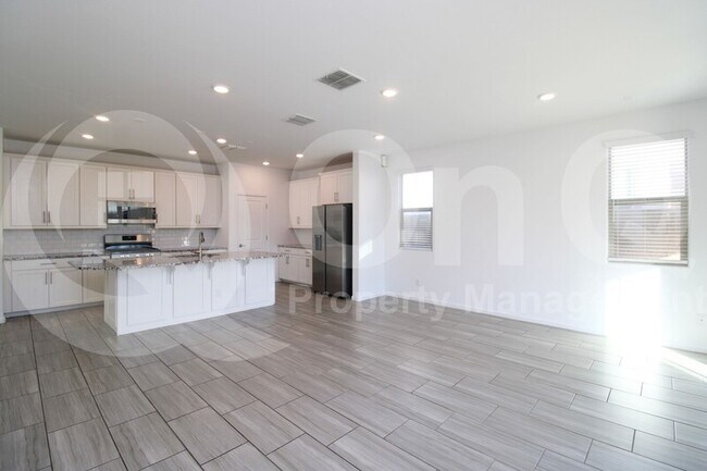 Foto del edificio - 9225 W Willow Bend Ln