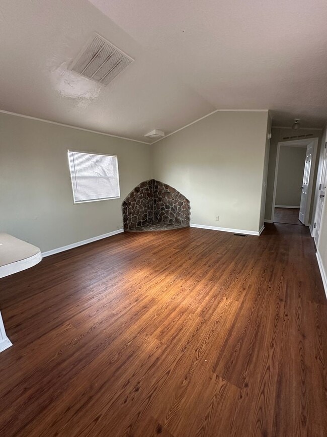 Foto del edificio - 2 Bed, 2 bath