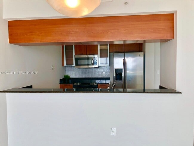 Foto del edificio - 1800 N Bayshore Dr