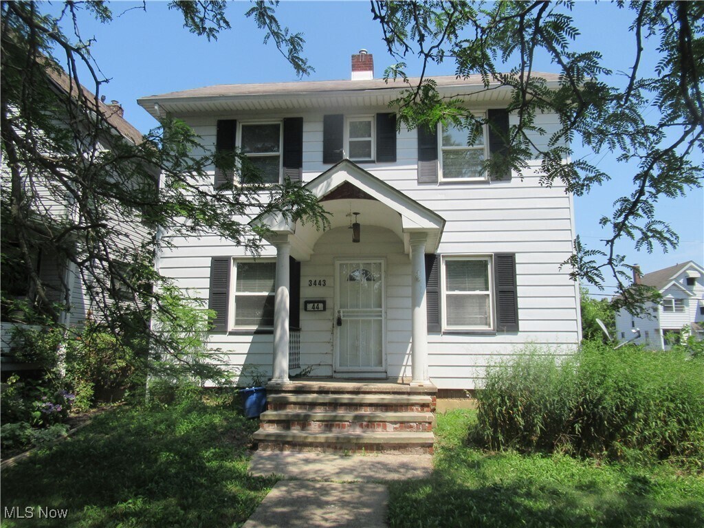Foto principal - 3443 W 120th St