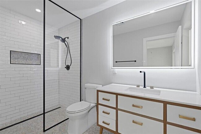 Foto del edificio - 2000 SE 26th Ave