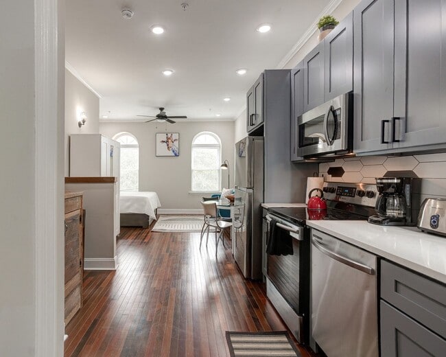 Building Photo - 1927 N 33rd St