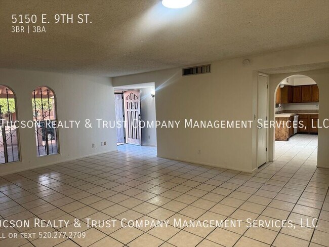 Foto del edificio - 5150 E 9th St