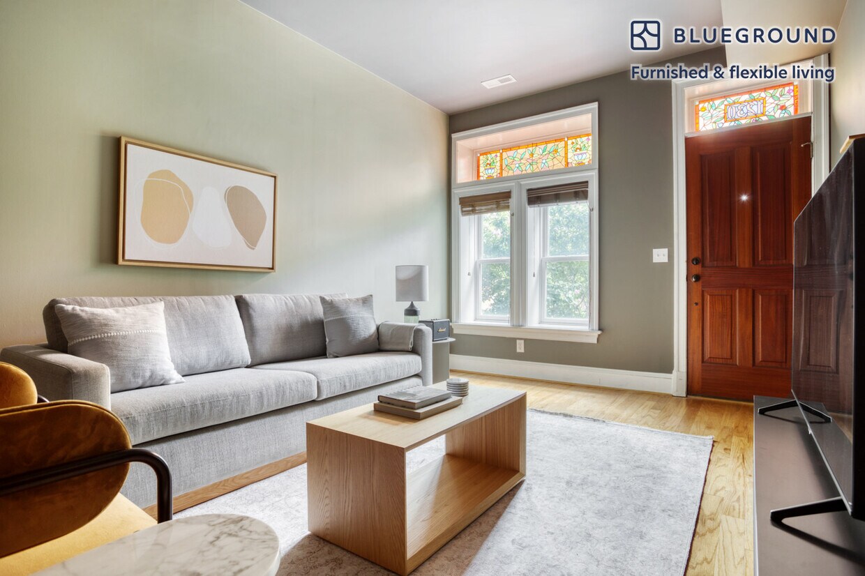 Foto principal - 1230 4th St NW