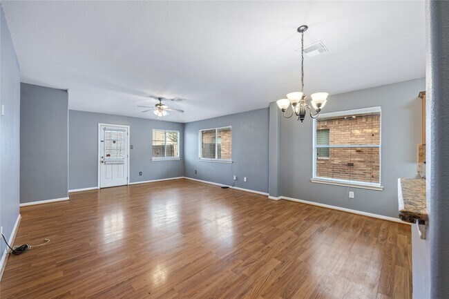 Foto del edificio - 19943 Black Pearl Ct