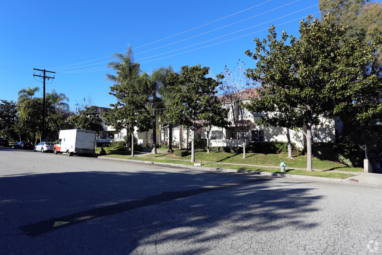 Courtyard Apartments Apartments in Brea, CA
