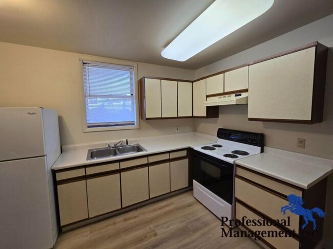 Building Photo - 2 bedroom in Billings MT 59101