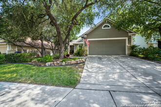 Building Photo - 10807 Bridle View Dr