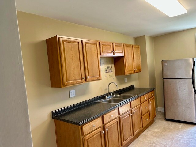 Foto principal - 348 Maple Ave