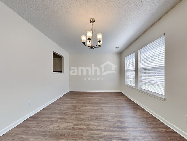 Foto del edificio - 119 Macallan Ct