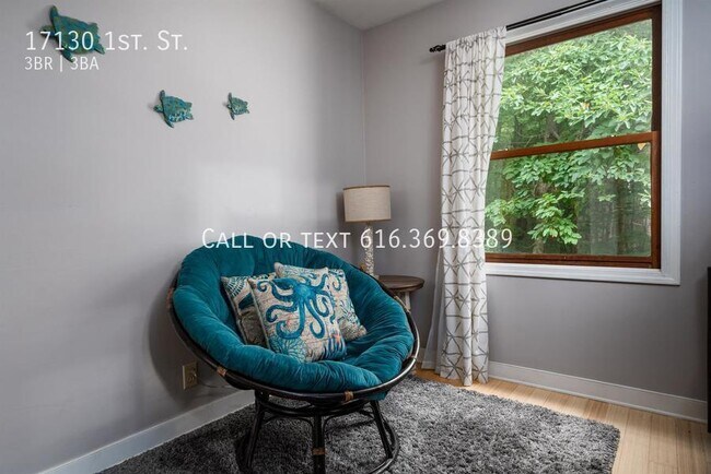 Foto del edificio - 17130 1st St