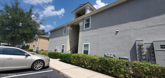Building Photo - 6094 Maggies Cir