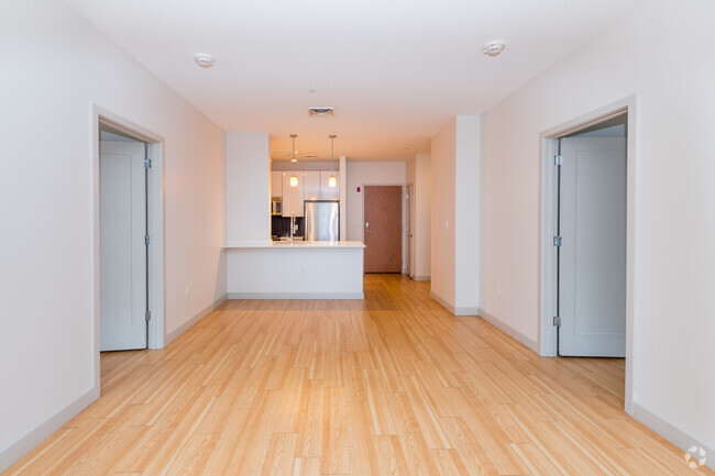 Building Photo - 292 D St