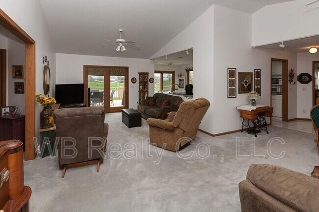 Foto del edificio - 3882 50th Ave