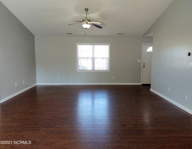 Building Photo - 200 Bobwhite Rd