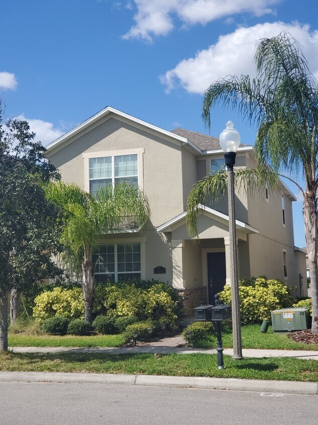 Foto principal - 15025 Evergreen Oak Loop