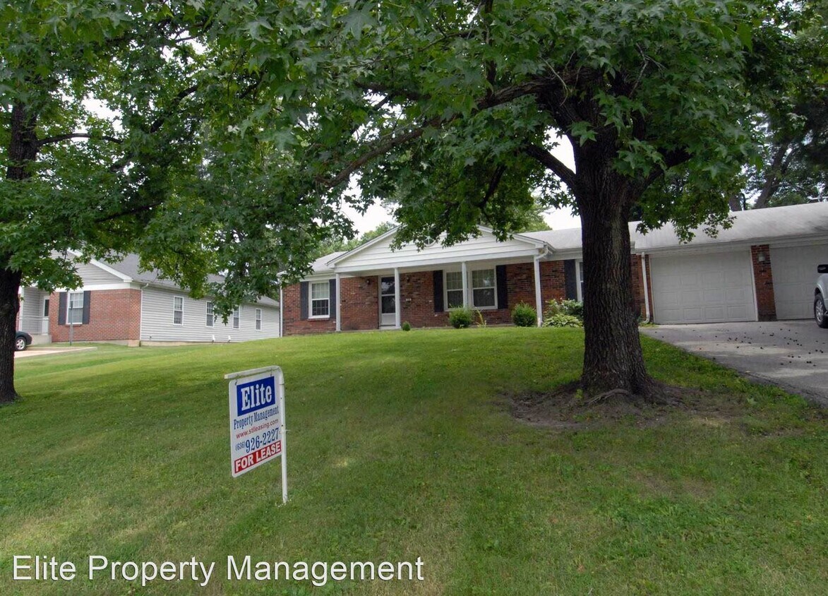 Primary Photo - 4 br, 2 bath House - 230 Creve Coeur Ave.