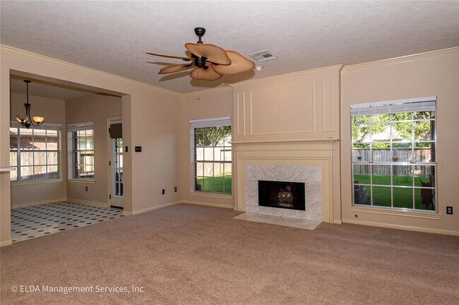 Building Photo - 16002 Brittany Knoll Dr