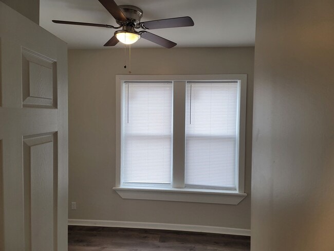 Building Photo - Soldoris