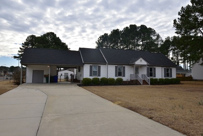 Foto del edificio - 505 E Birchwood Dr