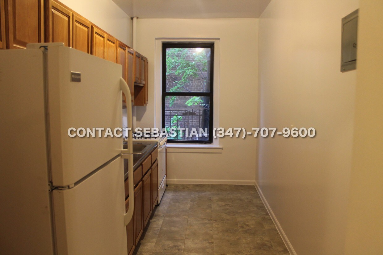 Primary Photo - 83-60 118th St