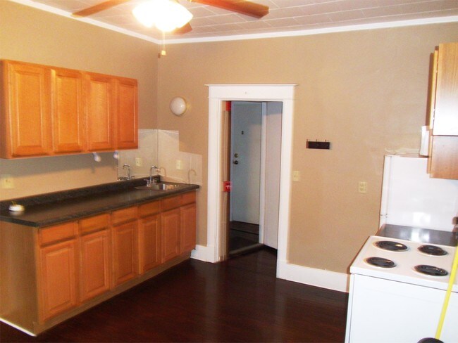 Foto del edificio - 919 2nd St NW