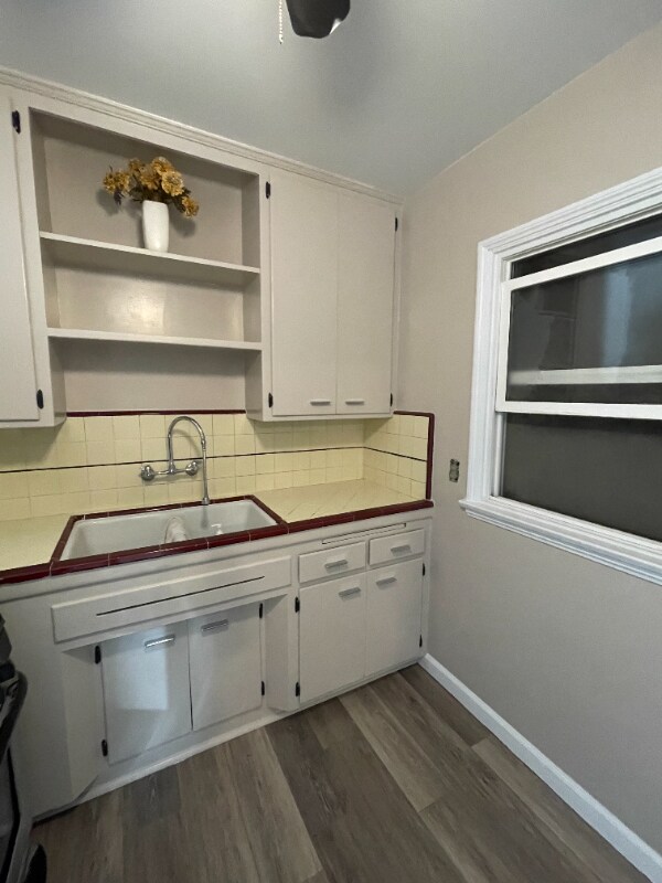 Building Photo - 1439 S Palos Verdes St