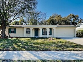 Building Photo - 8 Caswell Dr