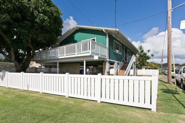 Building Photo - Partially furnished Kailua Home 3bed/2bath...