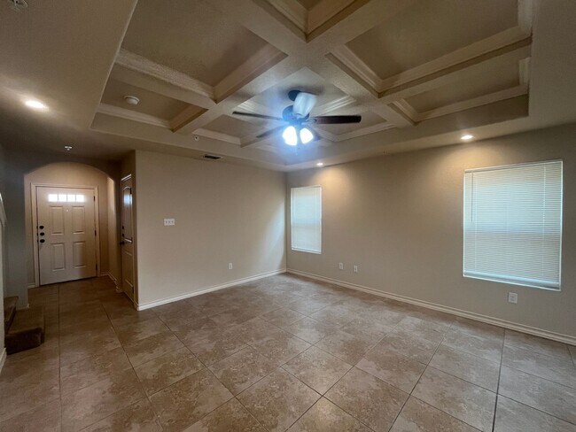 Building Photo - 7102 Micayla Cv