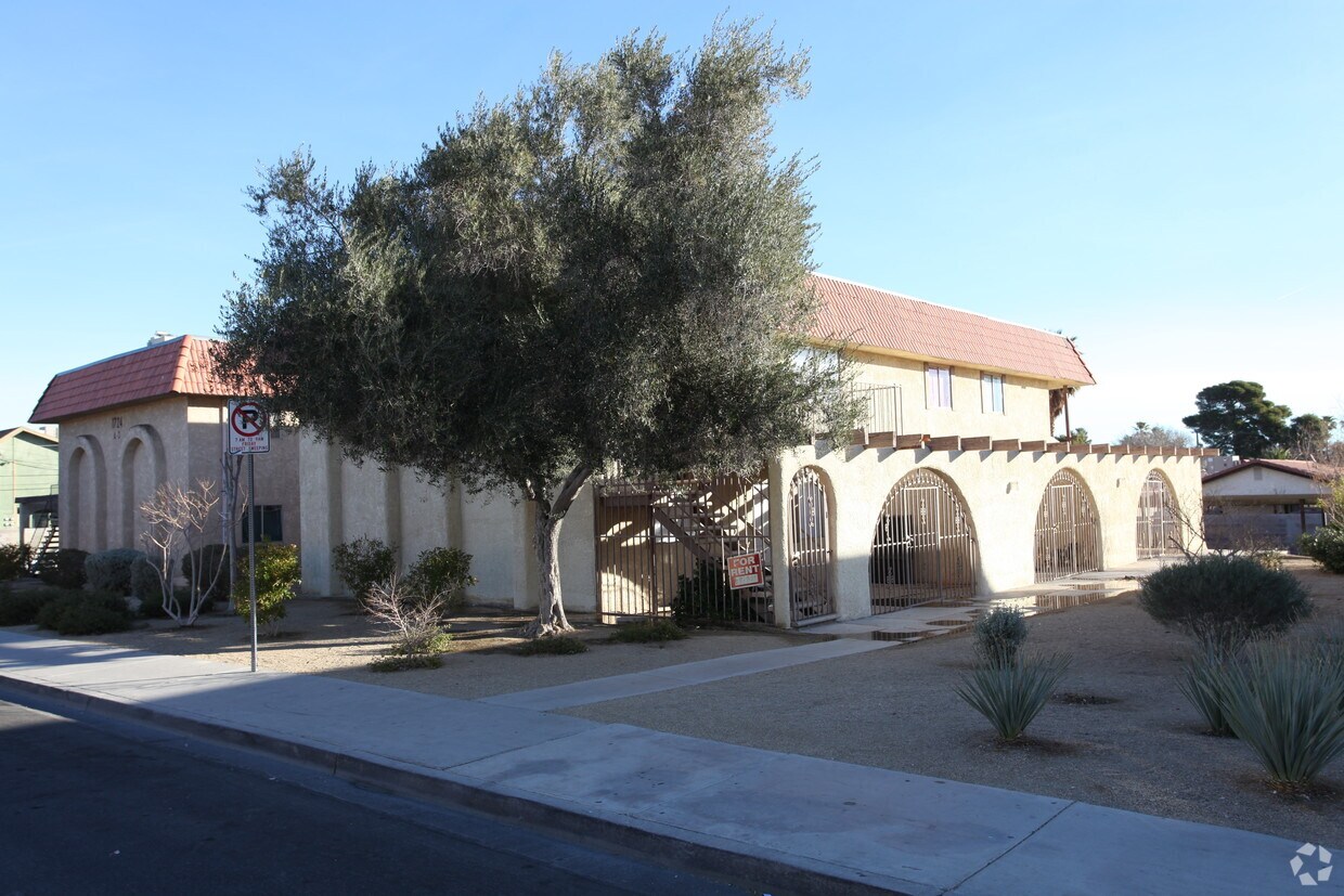 Foto principal - 1720 Cordoba Ln