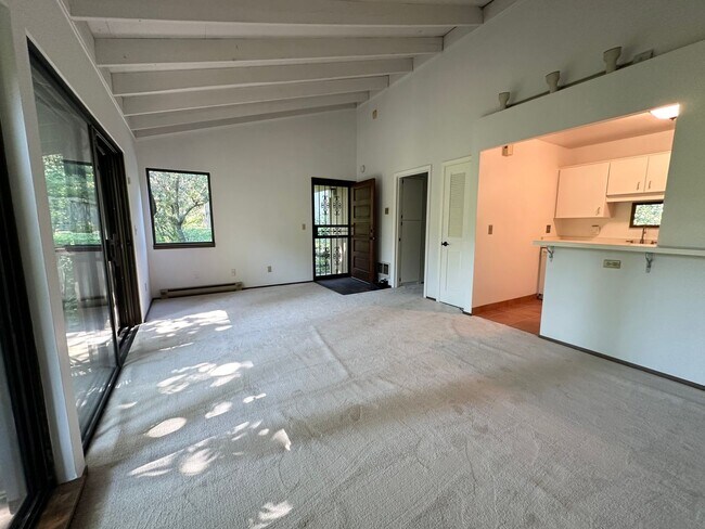 Building Photo - 1 Bedroom Sylvan Heights Condo with Water,...