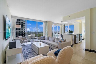 Building Photo - 4779 Collins Ave