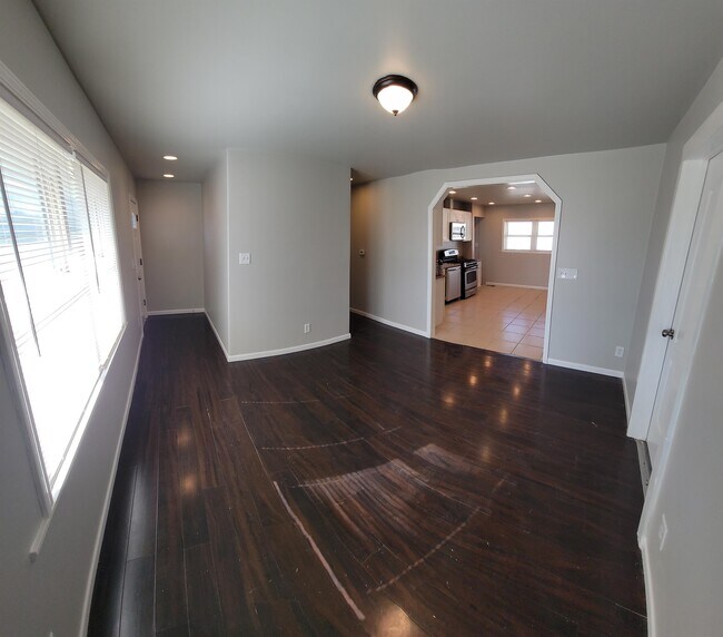 Foto del edificio - 46 Beacon Ave