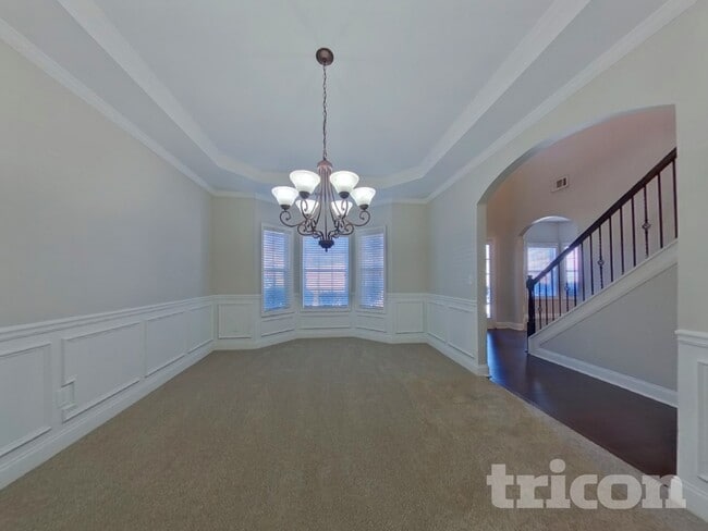 Building Photo - 7915 Alta Ct