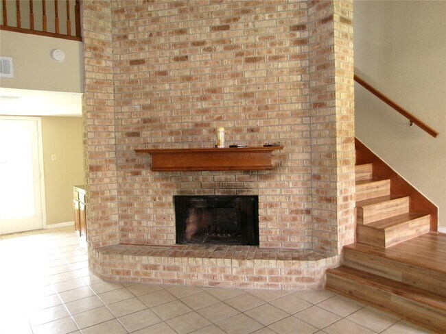 Building Photo - 16315 Morning Quail Ct