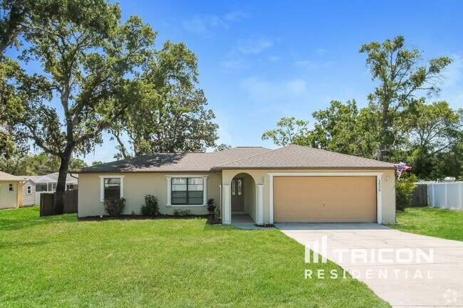 Building Photo - 3026 Aldoro Ave