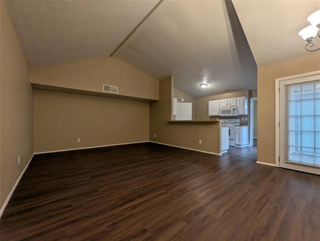 Building Photo - 4629 Chapman St