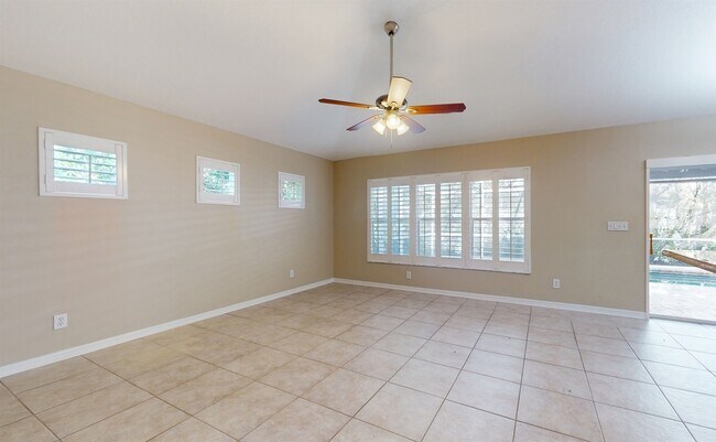 Building Photo - 8743 Maple Pond Ct
