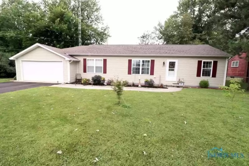 640 W Maumee Ave, Napoleon, OH 43545 House Rental in Napoleon, OH