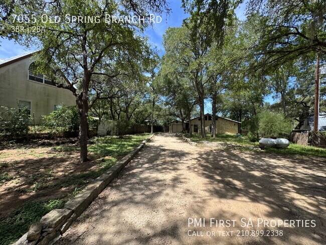 Foto del edificio - 7055 Old Spring Branch Rd