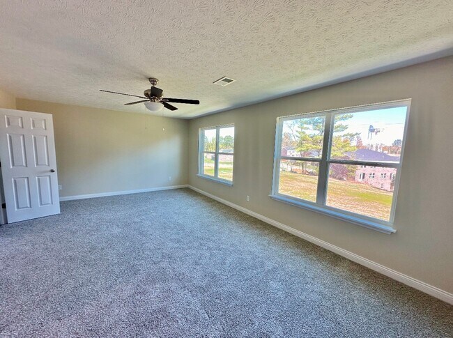 Foto del edificio - 202 Dixon Cir