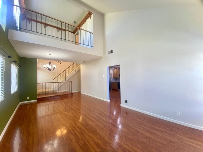 Building Photo - Beautiful Ardenwood home with Loft Availab...