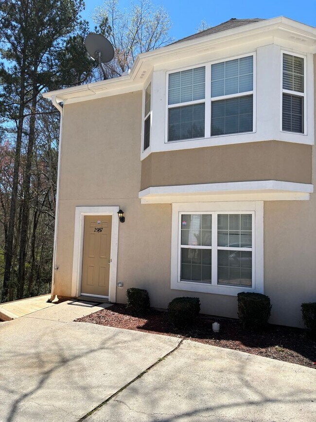 Building Photo - 2987 Fields Dr