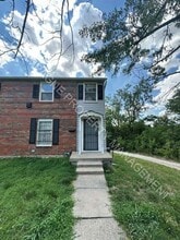 Building Photo - 5400 Swope Pkwy