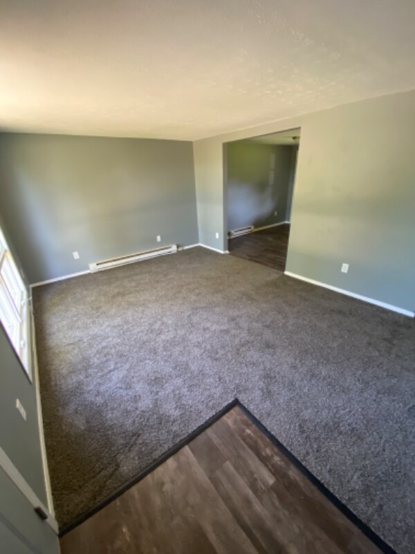 Foto del edificio - 308 W 2nd St